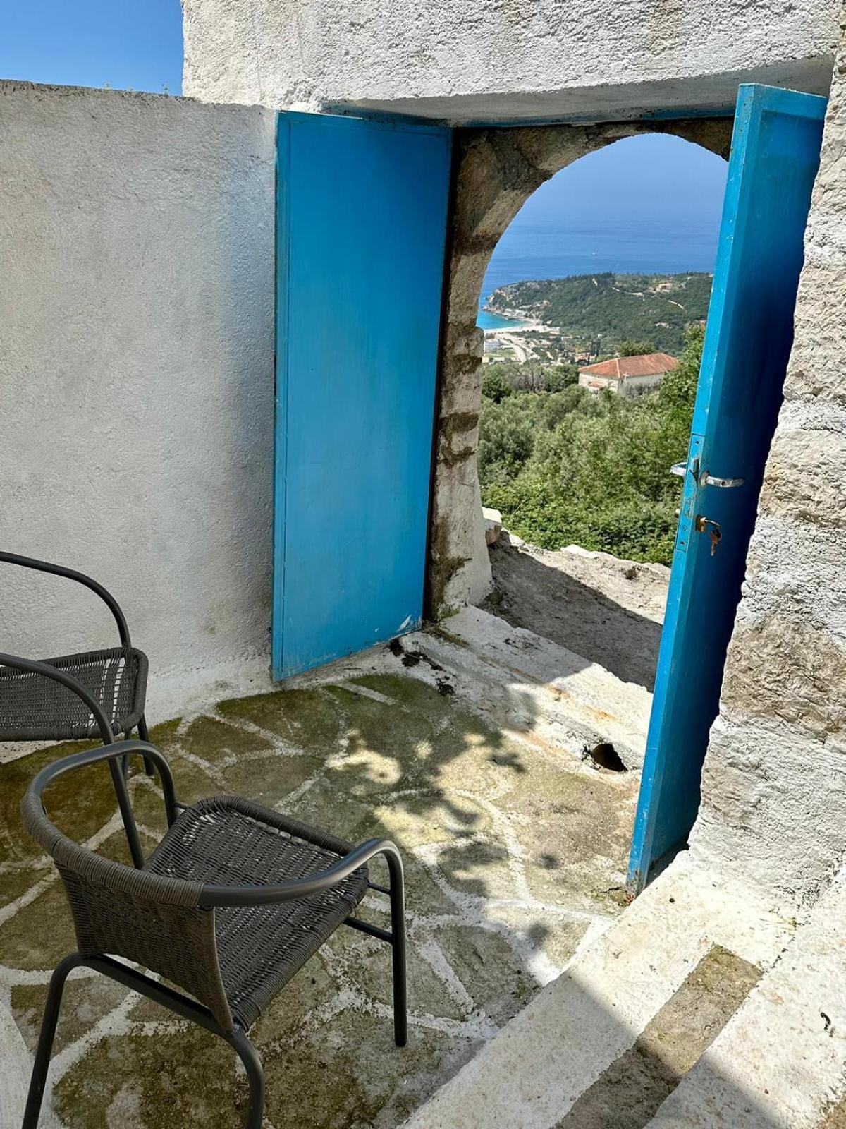 Amphora Guesthouse Himara Szoba fotó